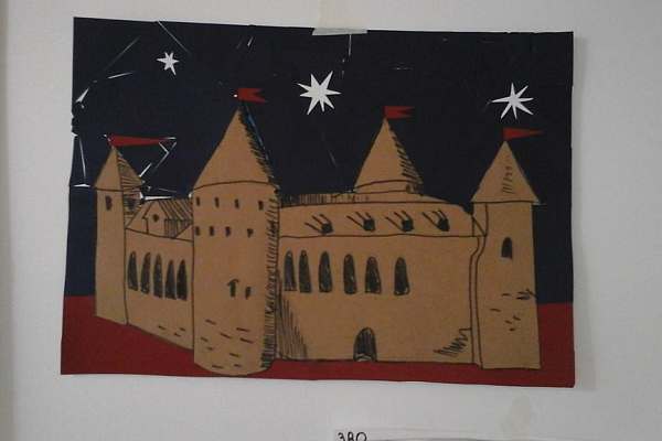 Средневековые замки Рисовальных историй